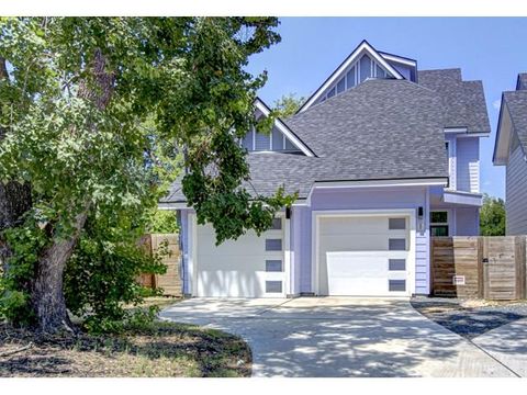 Photo of 1110 3/4 Fiesta ST #1, Austin, TX 78702 (MLS # 1188906)