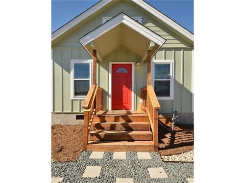 Photo of 3141 E 12th ST #C, Austin, TX 78702 (MLS # 4702423)