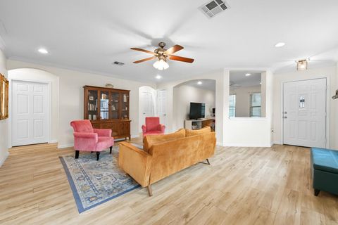 Tiny photo for 7620 Cayenne LN, Austin, TX 78741 (MLS # 7819381)