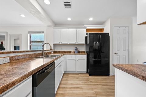 Tiny photo for 7620 Cayenne LN, Austin, TX 78741 (MLS # 7819381)