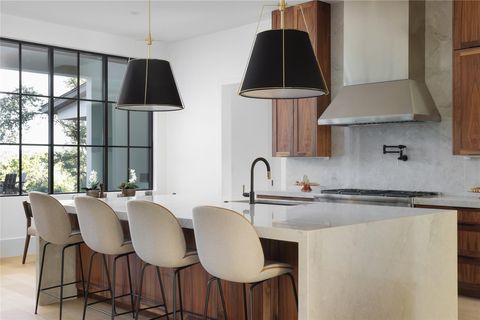 Tiny photo for 4405 Hennig DR, Austin, TX 78738 (MLS # 2122706)