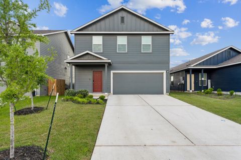 232 Rancho Del Cielo LN Jarrell TX 76537