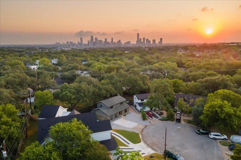Tiny photo for 3202 Overcup Oak DR, Austin, TX 78704 (MLS # 8063613)