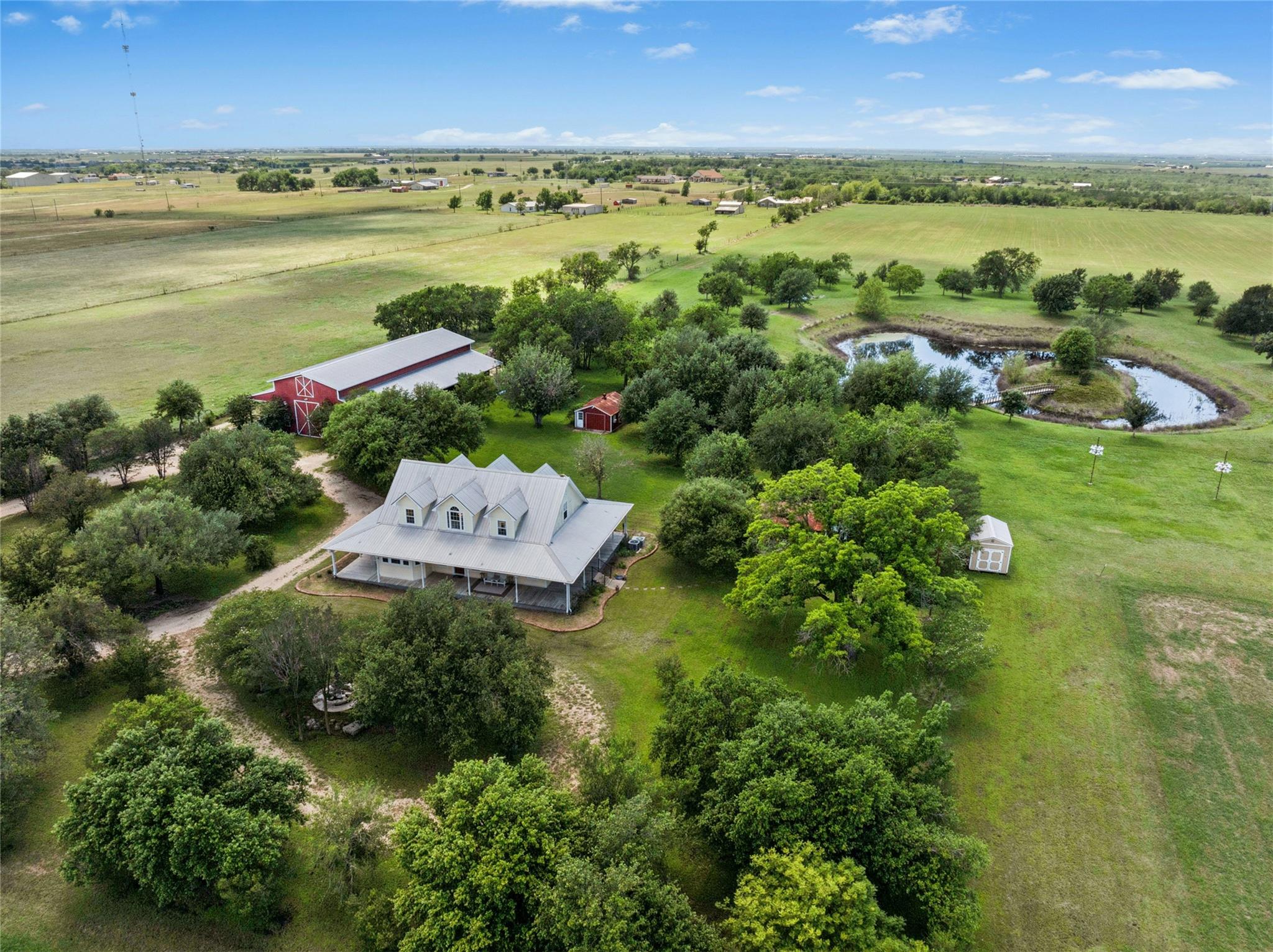 1610 County Road 463