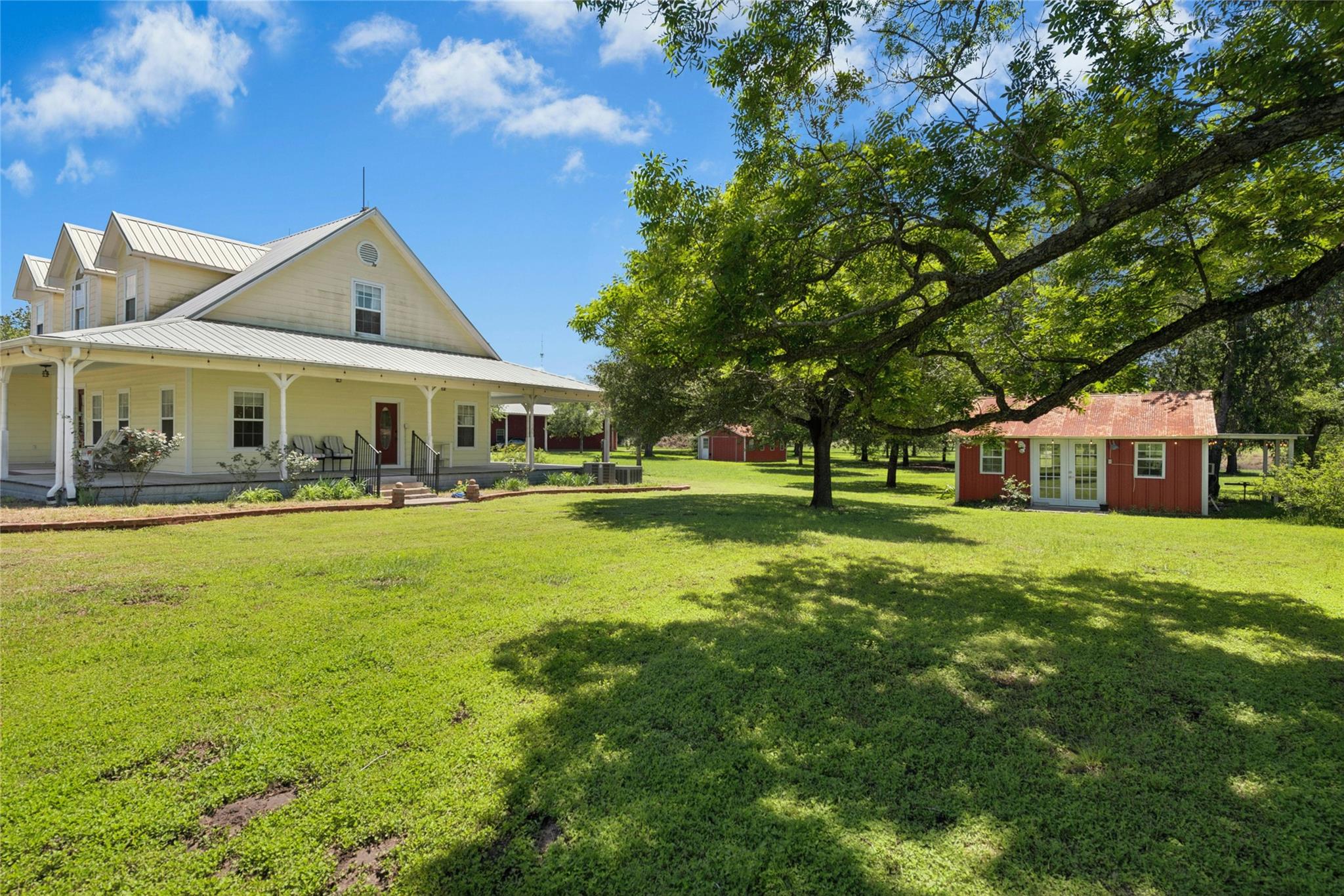 1610 County Road 463