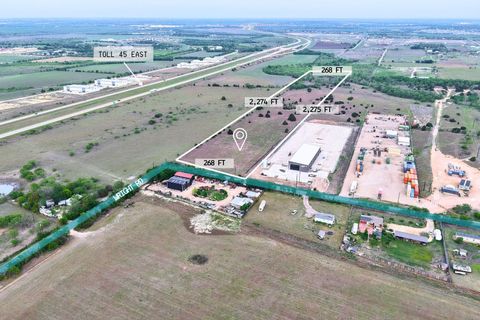 13023 Wright RD Buda TX 78610