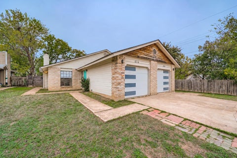 Photo of 414 Cypress LN, Round Rock, TX 78664 (MLS # 9781028)