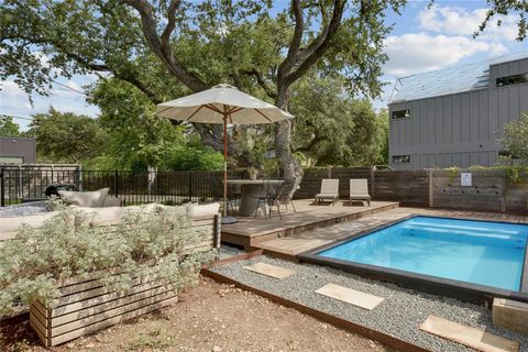 1605 Chelsea LN Austin TX 78704
