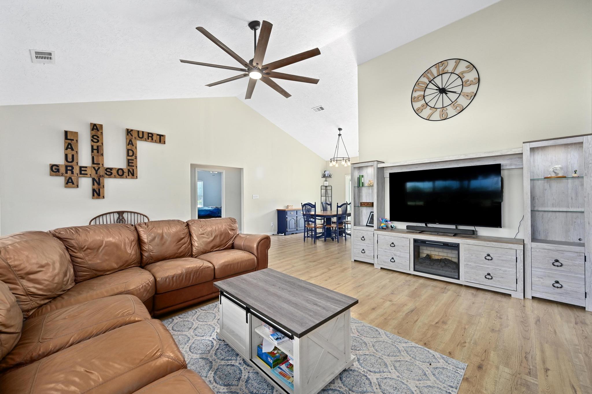 2555 County Road 124