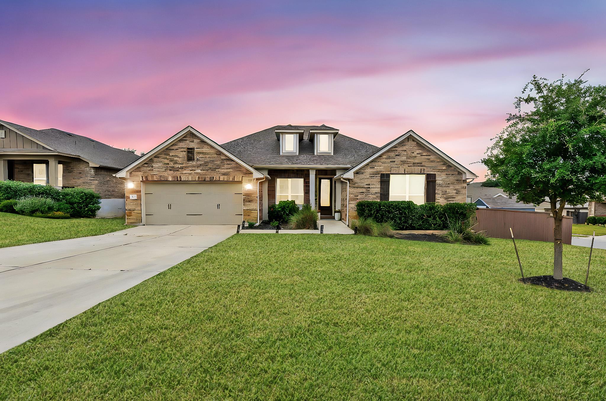 100 Gunnison CT