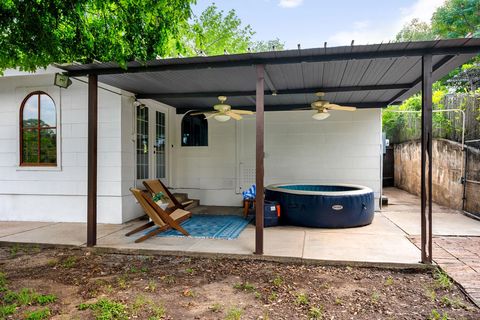 Tiny photo for 2403 Little John LN, Austin, TX 78704 (MLS # 8600591)