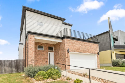 Photo of 7200 Cordoba DR, Austin, TX 78724 (MLS # 6704589)