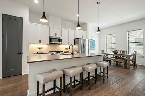 3700 Clawson RD 501 Austin TX 78704