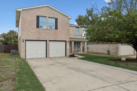 223 San Felipe DR Kyle TX 78640