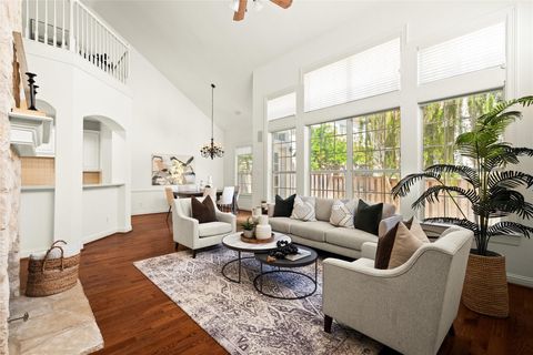 Photo of 3805 Tonkawa TRL #A2, Austin, TX 78756 (MLS # 1377110)
