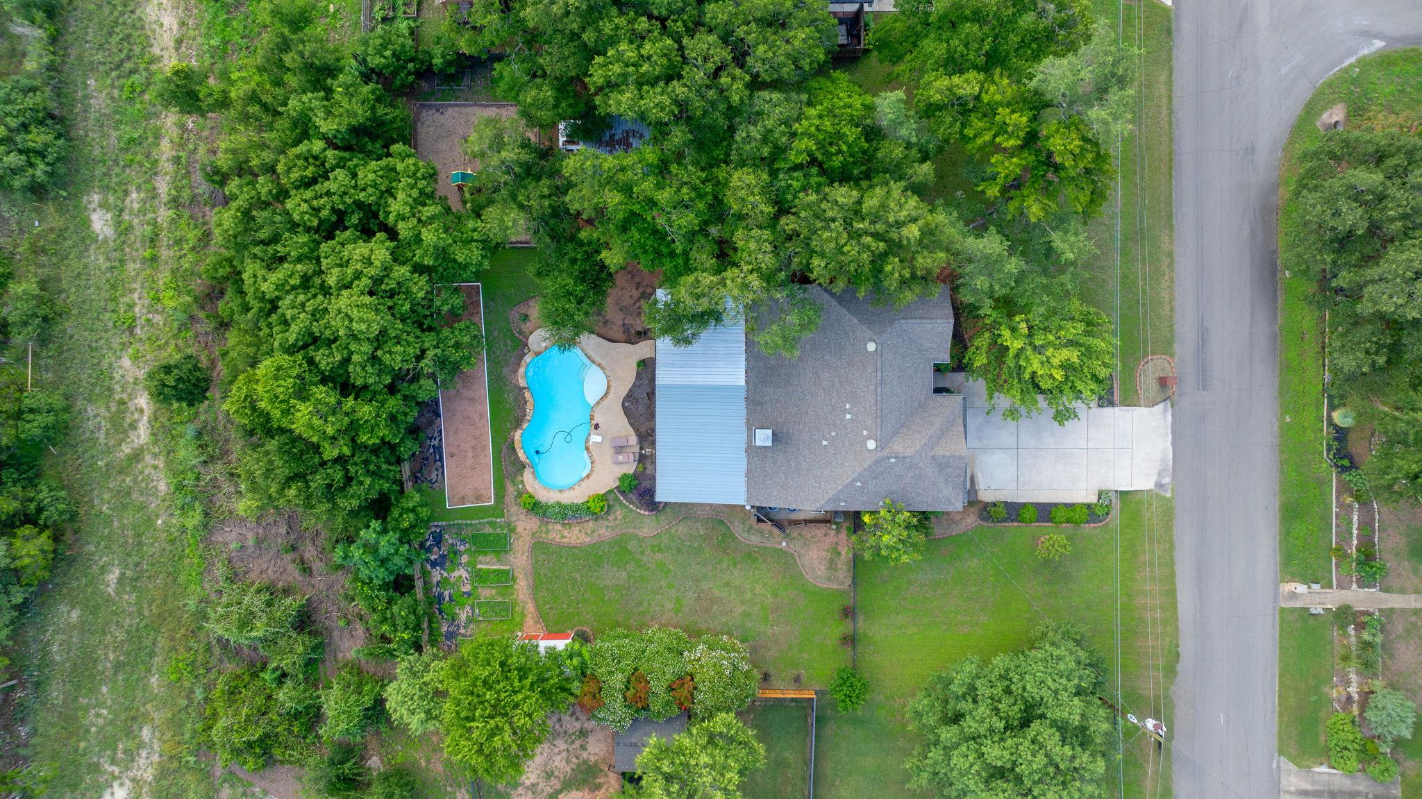 222 Primrose DR