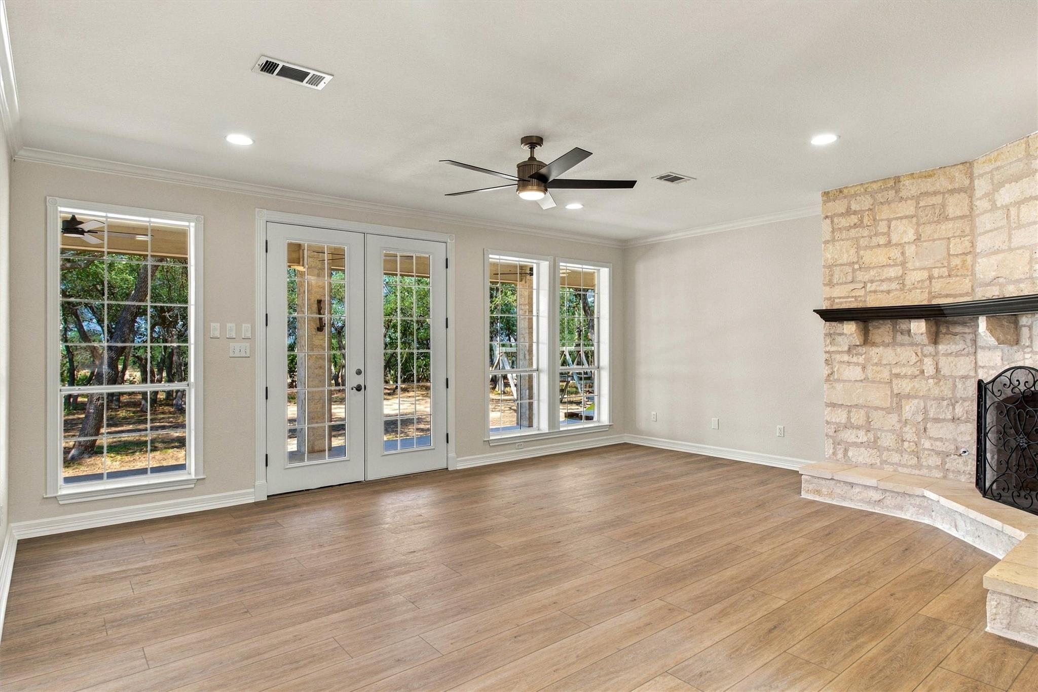 1651 Old Red Ranch RD
