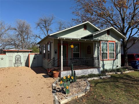 Photo of 406 Normandy ST, Austin, TX 78745 (MLS # 3284597)