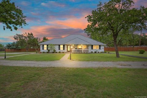 190 Young Ranch RD Georgetown TX 78633