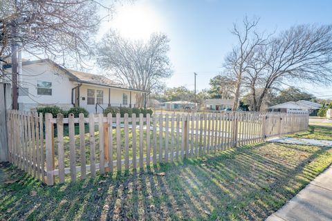 Tiny photo for 2407 Hancock DR, Austin, TX 78756 (MLS # 3783195)