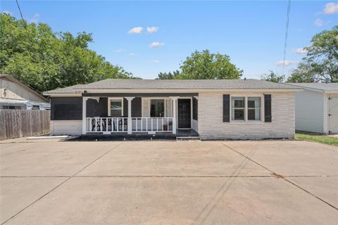 Single Family Residence in Waco TX 3108 3rd ST.jpg