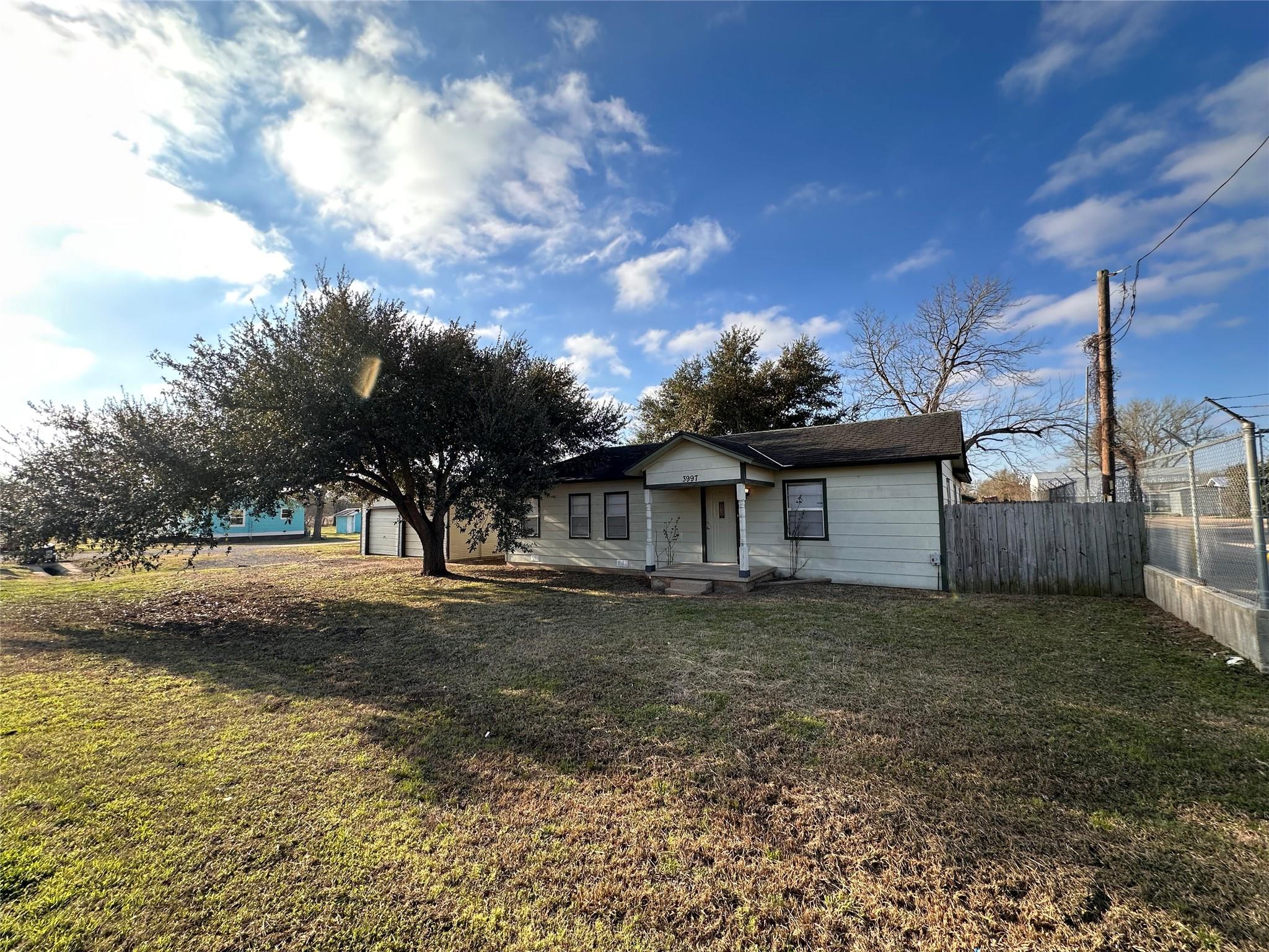 Listing image 6