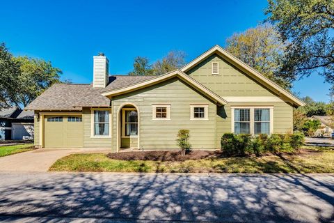 Photo of 13604 Caldwell DR #19, Austin, TX 78750 (MLS # 9659751)