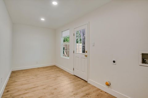 Tiny photo for 9809 Dallum DR, Austin, TX 78753 (MLS # 3161688)