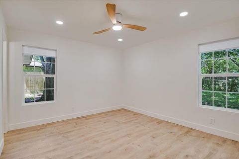 Tiny photo for 9809 Dallum DR, Austin, TX 78753 (MLS # 3161688)