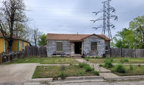 Single Family Residence in Temple TX 1816 Barton Ave.jpg