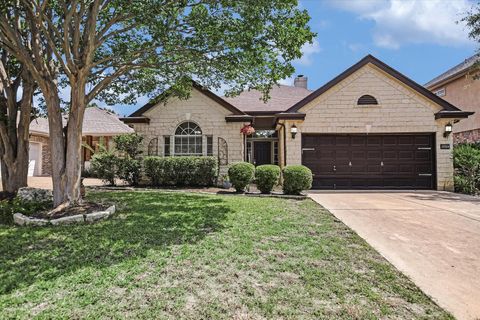 Photo of 11524 Emerald Falls DR, Austin, TX 78738 (MLS # 9474534)