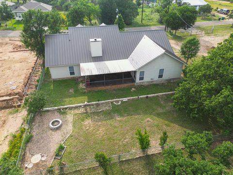 A home in Cottonwood Shores