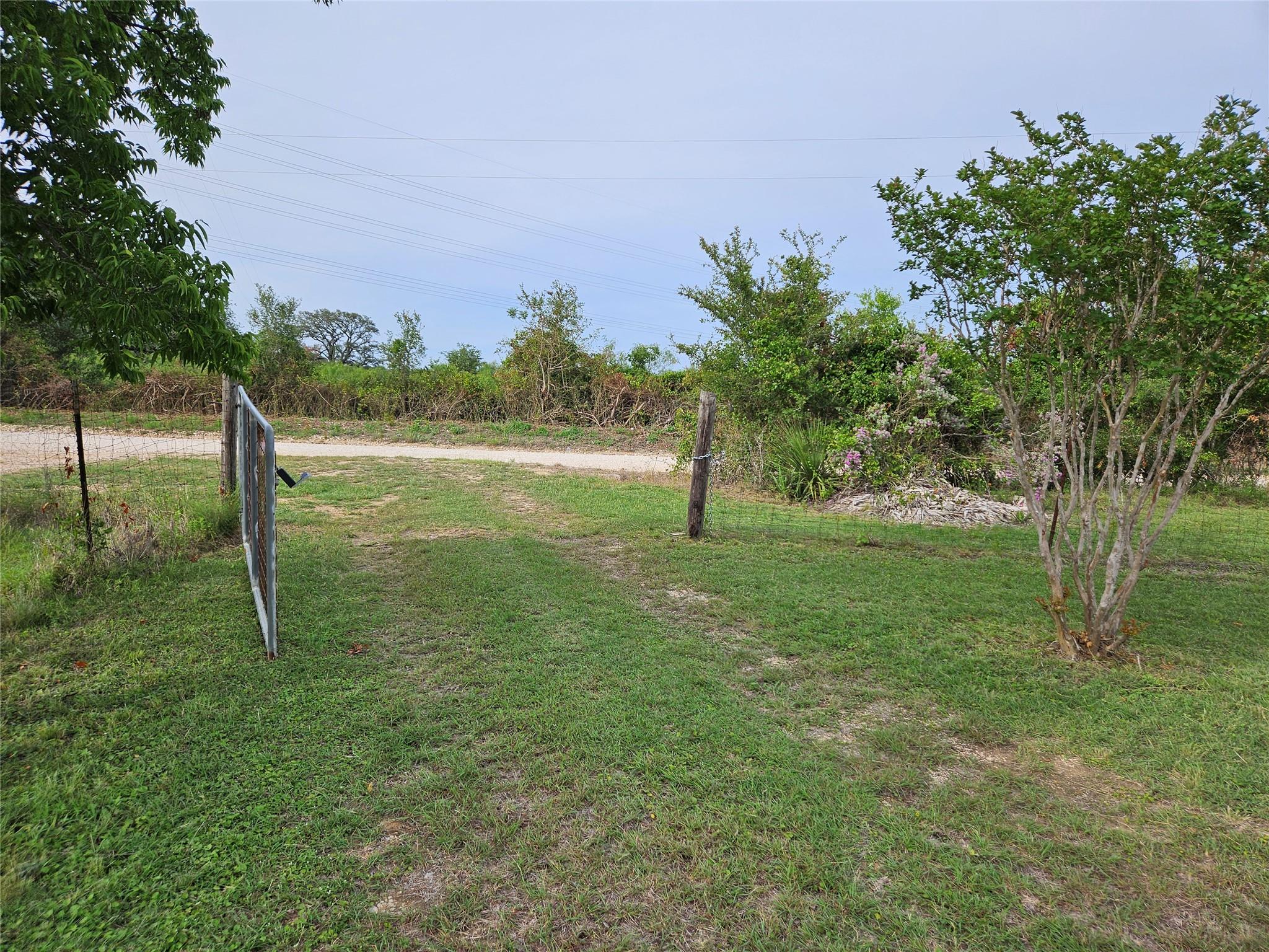 596 Seminole TRL