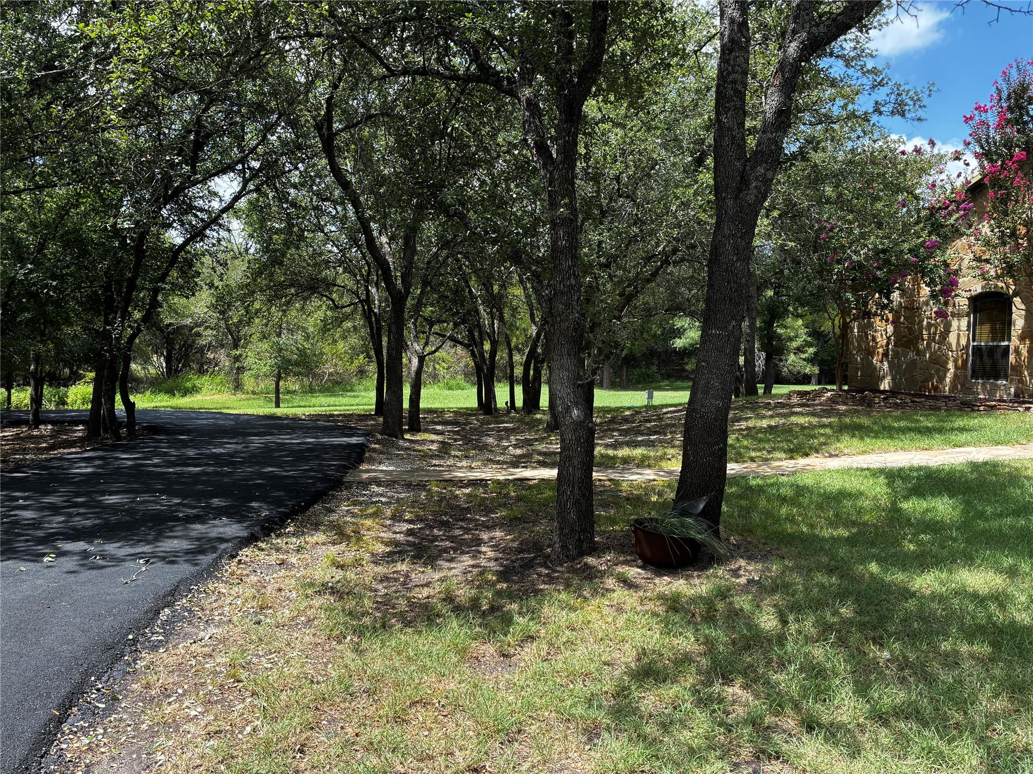 2072 County Road 1025