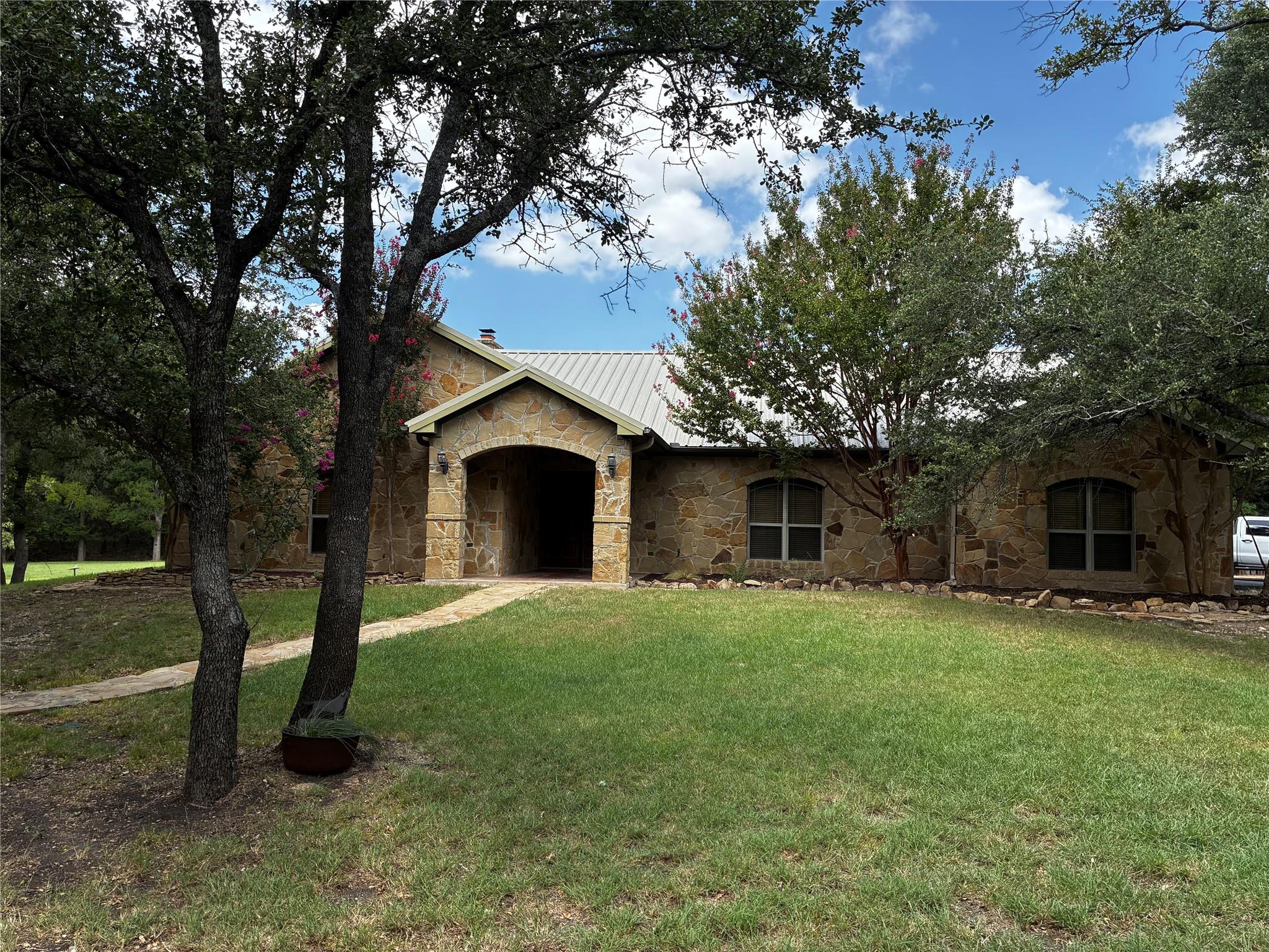 2072 County Road 1025