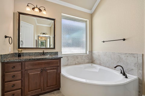 Tiny photo for 104 Maxwell WAY #32, Lakeway, TX 78738 (MLS # 4039441)
