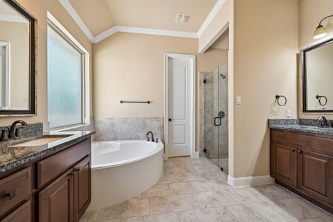 Tiny photo for 104 Maxwell WAY #32, Lakeway, TX 78738 (MLS # 4039441)