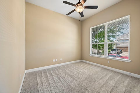 Tiny photo for 104 Maxwell WAY #32, Lakeway, TX 78738 (MLS # 4039441)