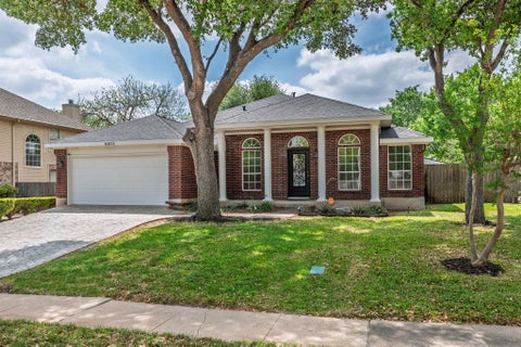 Photo of 6613 Bramber LN, Austin, TX 78754 (MLS # 1684416)