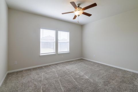 Tiny photo for 17609 Fairbridge LN, Manor, TX 78653 (MLS # 5835418)
