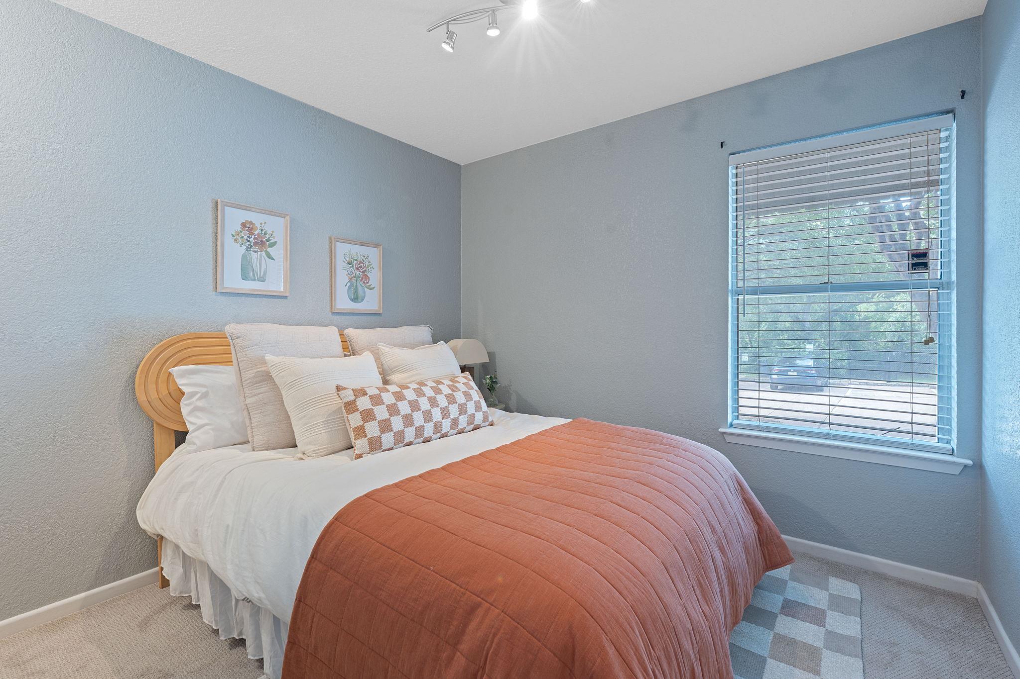 3204 Menchaca RD 303