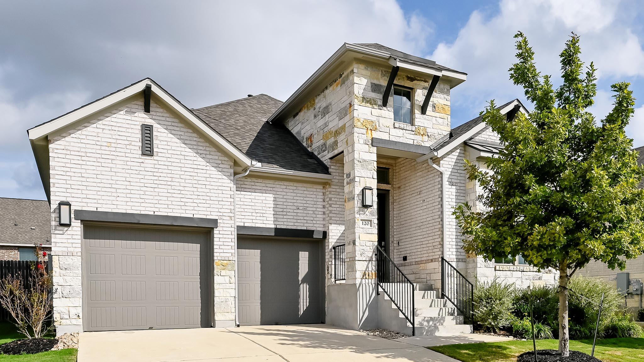 120 Charlotte Agitha DR