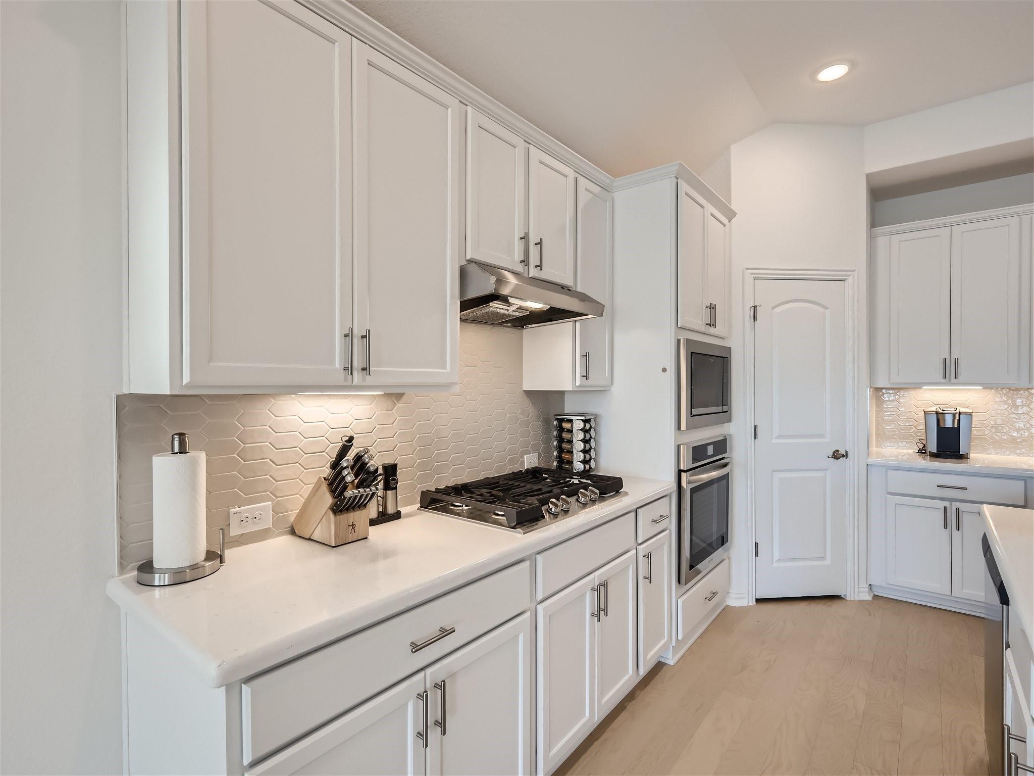 Bastrop, Texas 78602, United States, 3 Bedrooms Bedrooms, ,2 BathroomsBathrooms,Residential,Pending,61875