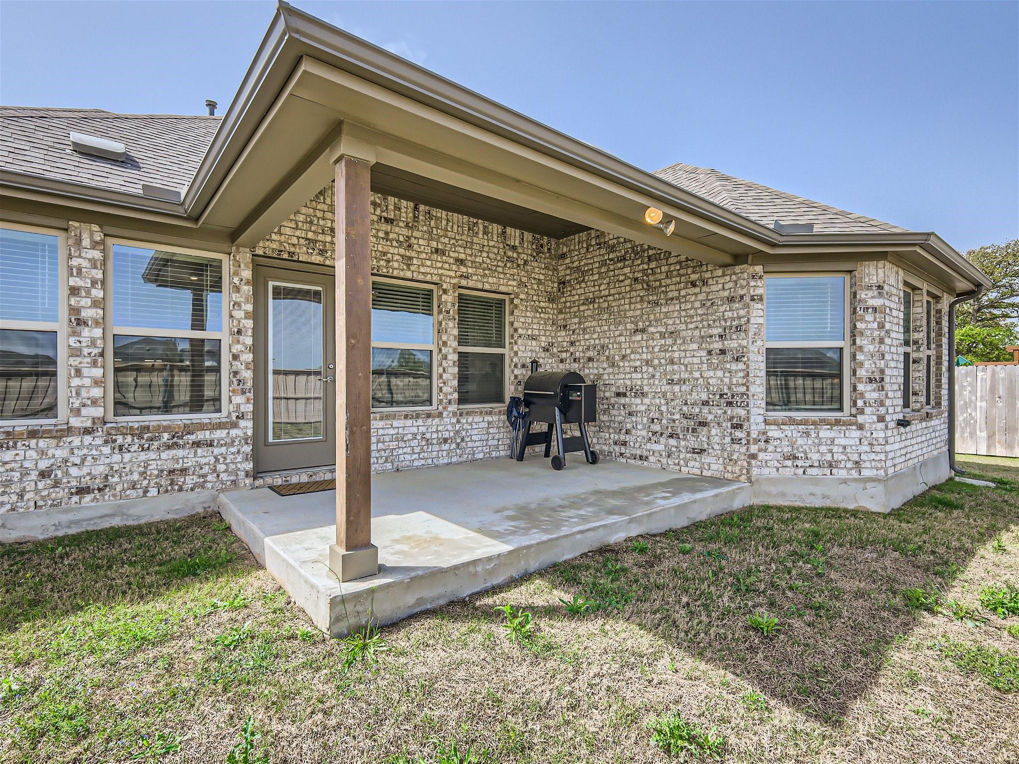 Bastrop, Texas 78602, United States, 3 Bedrooms Bedrooms, ,2 BathroomsBathrooms,Residential,Pending,61875