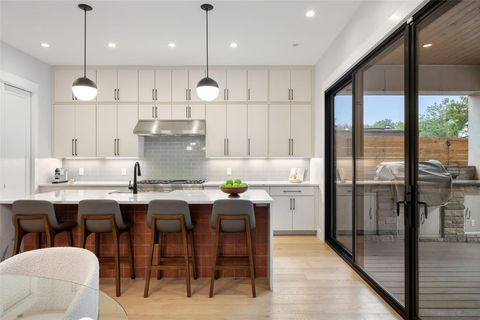 Tiny photo for 5405 Montview ST, Austin, TX 78756 (MLS # 8657648)