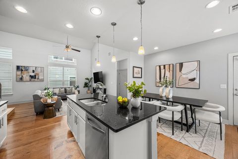 Tiny photo for 2315 Capulet ST, Austin, TX 78741 (MLS # 8897543)