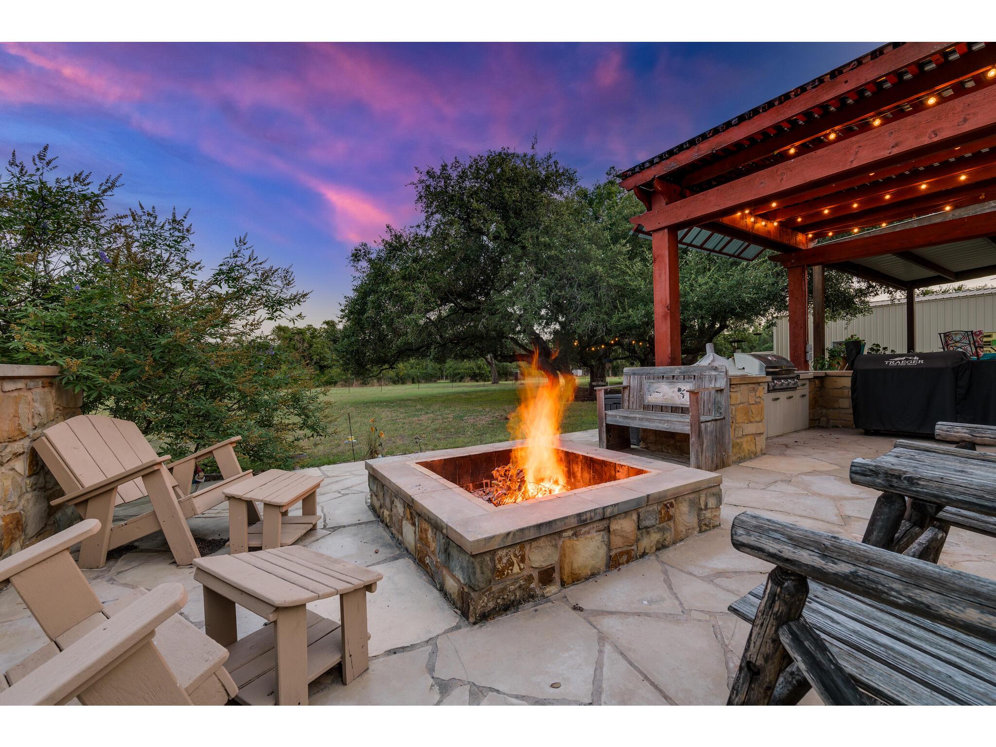 30201 LIVE OAK TRL