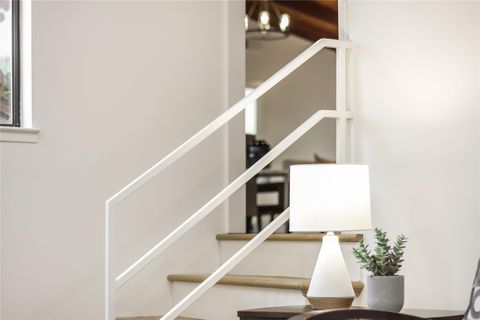 Tiny photo for 6201 Valleyview ST, Lago Vista, TX 78645 (MLS # 1119133)