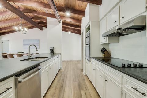 Tiny photo for 6201 Valleyview ST, Lago Vista, TX 78645 (MLS # 1119133)