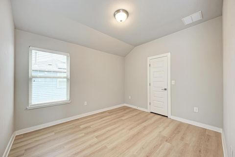 Tiny photo for 7207 Auburn Blaze LN, Austin, TX 78744 (MLS # 9650056)